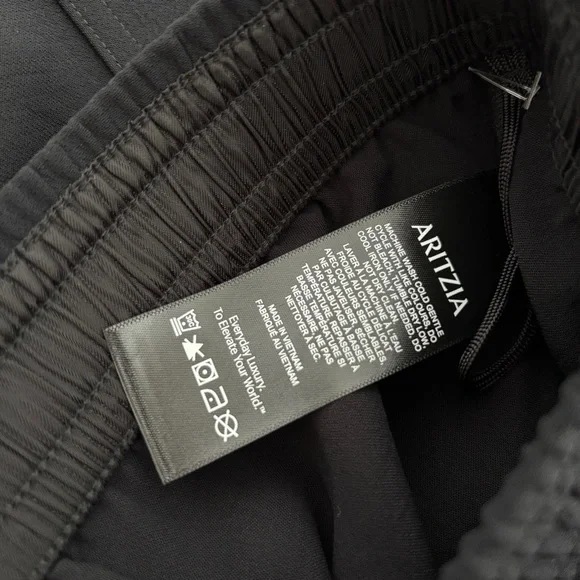 ARITZIA Wilfred Highlight Cargo Short XS Black Shorts New NWT - Picture 8 of 12